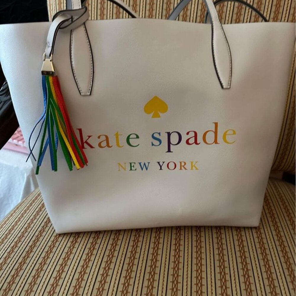 *SUPER RARE* KATE SPADE Pride- TOTE BAG WHITE/MULTI RAINBOW COLOR REVERSABLE